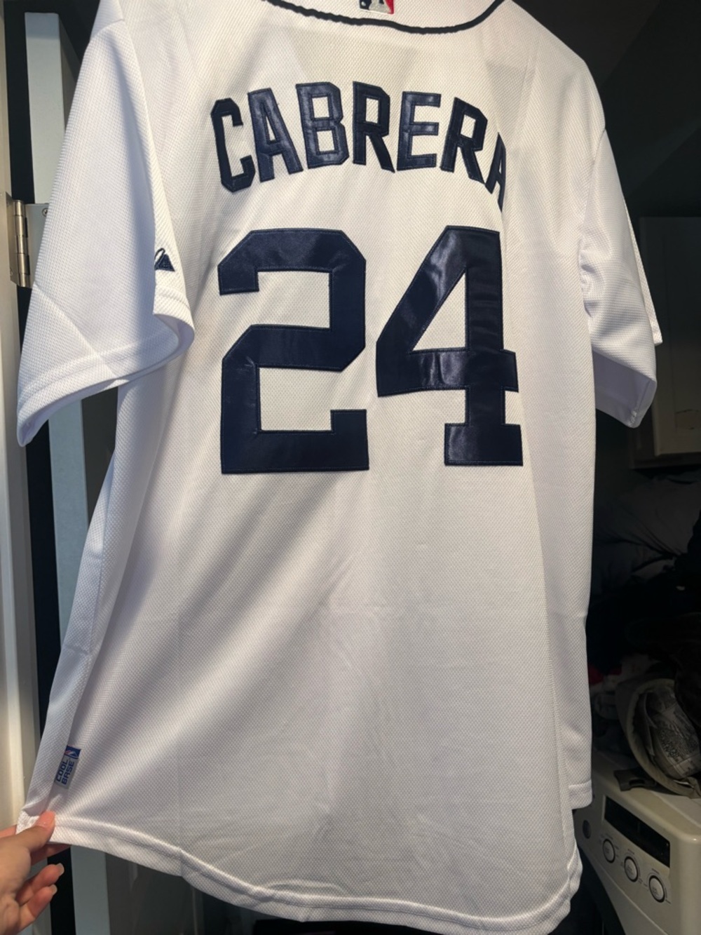 Majestic White Detroit Tigers Button-Up Jersey with Navy Trim - Picture 2 of 4